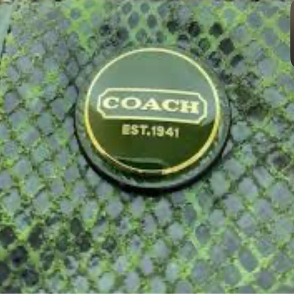 Coach Emerald Green Snakeskin Wristlet - Picture 6 of 10